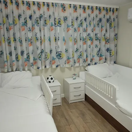 C&a アパート ゴツェ・デルチェフ