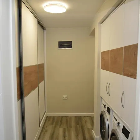 アパート C&a ゴツェ・デルチェフ